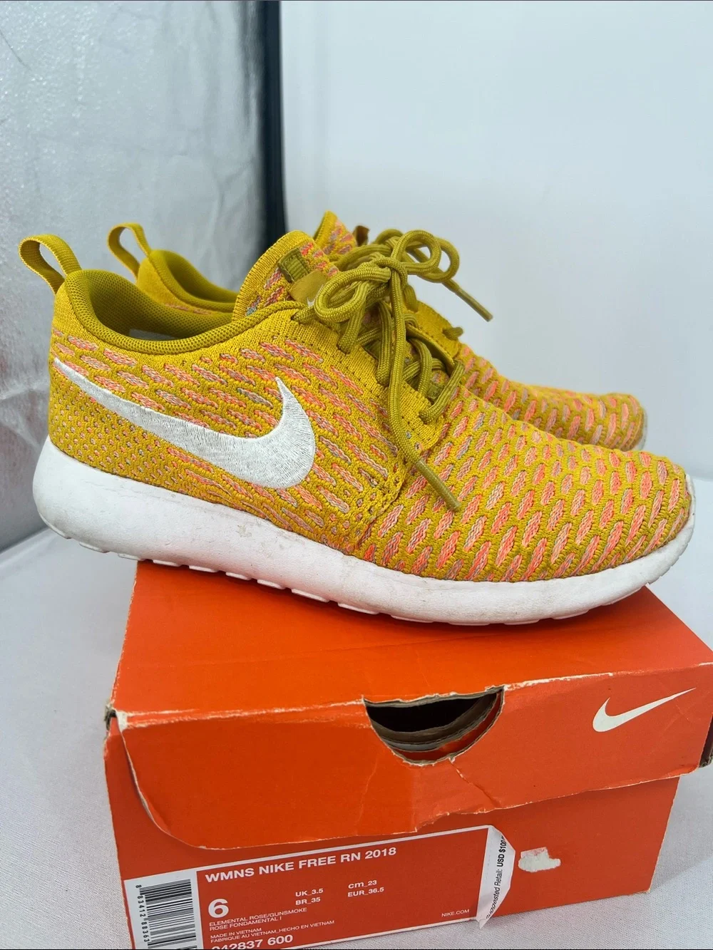 Nike Roshe One Flyknit sneaker